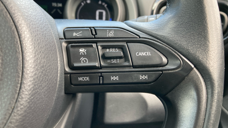 Toyota Yaris Cross 1.5 Hybrid Icon 5dr CVT Hybrid Estate